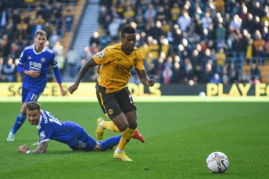Wolverhampton Wanderers maçında Wolverhampton Wanderers 'ın Leicester City' e karşı 23 Ekim 2022 'de Molineux, Wolverhampton' da oynadığı maç sırasında Wolverhampton Wanderers 'ın 22 numaralı oyuncusu Nlson Semedo