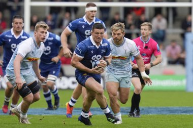Satış Köpekbalıkları 'ndan Tom Curry # 7, Gallagher Premiership maçında AJ Bell Stadyumu' nda Satış Köpekbalıkları ve Harlequins maçında ara verdi.