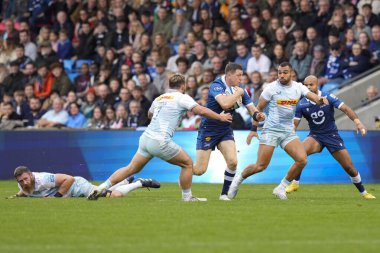 Sam James # 13 Sale Sharks, Gallagher Premiership maçında AJ Bell Stadyumu 'nda Satış Köpekbalıkları ve Harlequins maçında ara verdi.