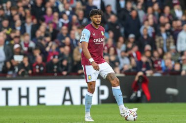 Tyrone Mings # 5 of Aston Villa Premier League maçı sırasında Villa Park, Birmingham, Birleşik Krallık 'ta Aston Villa vs Brentford maçına çıktı.