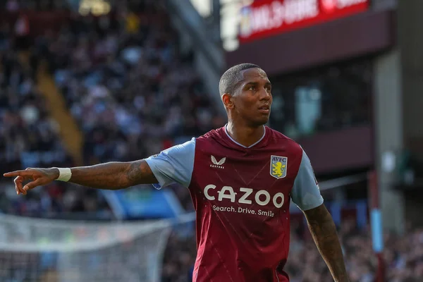 Ashley Young Aston Villa Puntos Durante Partido Premier League Aston —  Fotos de Stock