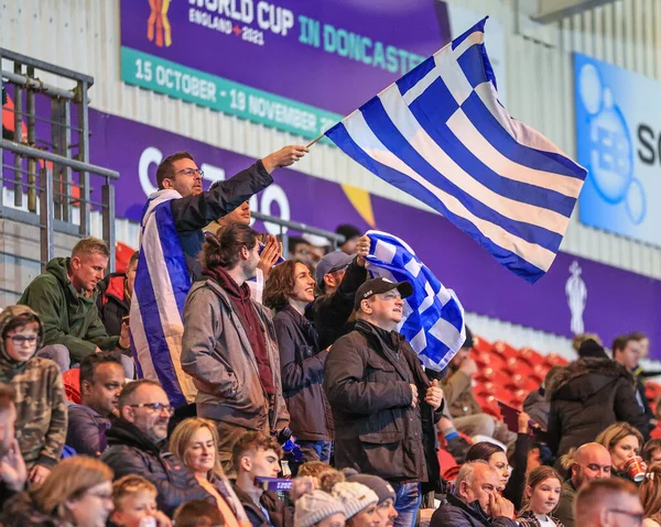 Griechische Fans Feiern Den Versuch Von Lachlan Ilias Aus Griechenland — Stockfoto