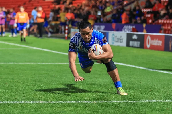 Samoalı Mat Feagai, 23 Ekim 202 'de İngiltere' nin Doncaster kentindeki Eco-Power Stadyumu 'nda oynanan Rugby Ligi Dünya Kupası 2021 Nolu Kupa Grubu A maçında şansını deneyecek.