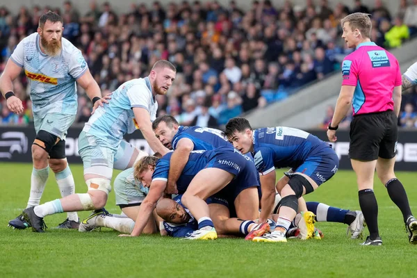 Raffi Quirke Sale Sharks Sets Pass Ruck Gallagher Premiership Match — Stock Photo, Image