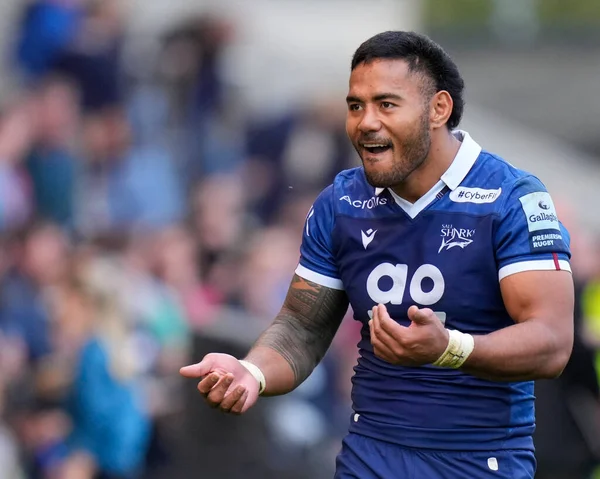 Manu Tuilagi # 12 of Sale Sharks Gallagher Premiership maçı sırasında AJ Bell Stadyumu, Eccles, Birleşik Krallık 'ta Satış Köpekbalıkları vs.