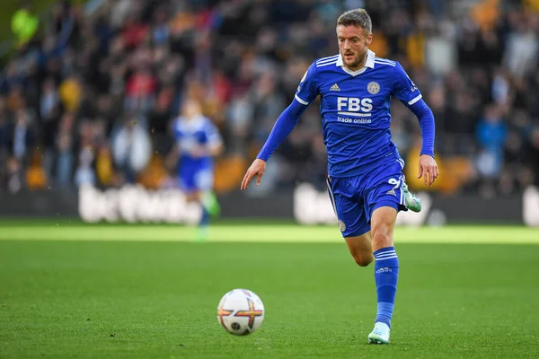 Leicester City 'den Jamie Vardy # 9 Premier League maçı sırasında Wolverhampton Wanderers, Molineux, Wolverhampton' da Leicester City 'e karşı, 23 Ekim 202