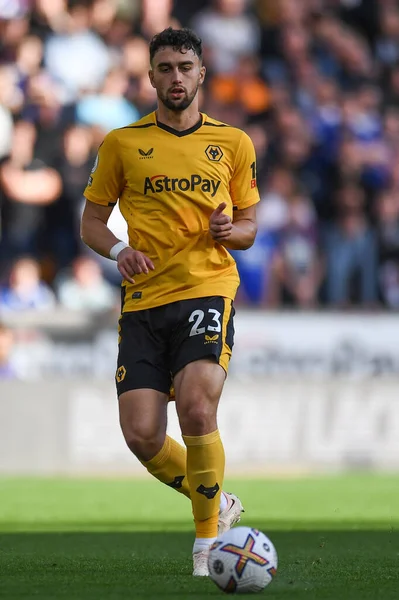 Wolverhampton Wanderers 'ın 23 numaralı oyuncusu Max Kilman Premier League maçında Wolverhampton Wanderers, Leicester City' ye karşı Molineux, Wolverhampton, Birleşik Krallık, 23 Ekim 202