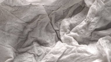 Bulanık doku dokusu, buruşmuş beyaz kağıt, özel efekt arka planı, soyut Mondrian sanatıyla sanat. Arkaplan dokusu akrilik resim, siyah ve beyaz. Baskı için soyut sanat