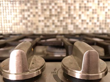 Ev yapımı gaz ocağının kapağı. 