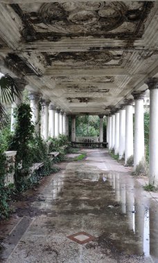 Gagra railway station - Pavilion. Gagra, Abkhazia, 13.04.2021. The old palace.