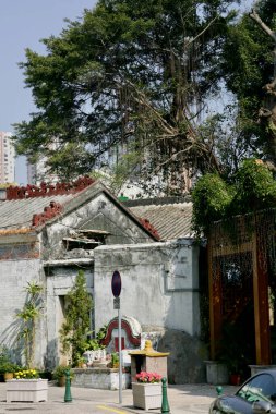 Tapınağın girişi.