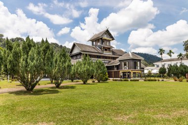 Seri Menanti, Malezya, 2 Mayıs 2022: Istana Seri Menanti, 1900 'lerde Negeri Sembilan' daki Yam Tuan 'ın antik sarayı. Burası artık bir müze ve popüler bir turizm merkezi.