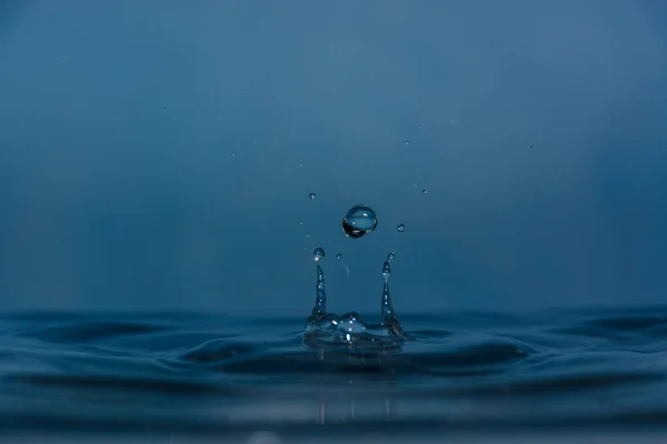 Tropfen Sauberes Wasser — Stockfoto