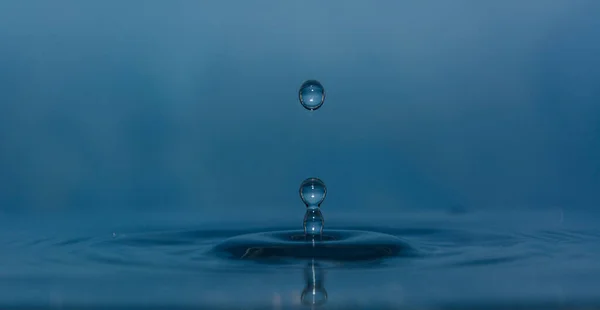 Tropfen Sauberes Wasser — Stockfoto