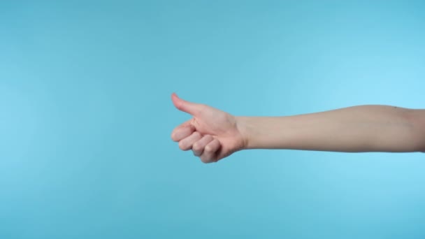 Kadın eli 0 'dan 5' e kadar sayıyor. — Stok video