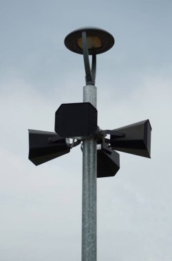 Ses mermisi Jakarta Endonezya 'nın Istiqlal Camii' nde.