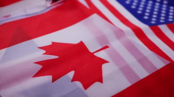 Kanada ve Amerika Birleşik Devletleri bayrağı — Stok video