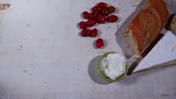 Health food of soft cheese and baguette — Stock Video