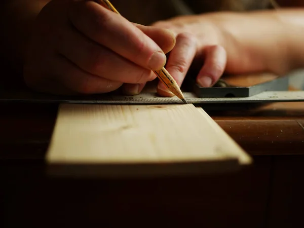 Carpenter Using Square Measure Wooden Background Close Shot Selective Focus — Stock Fotó