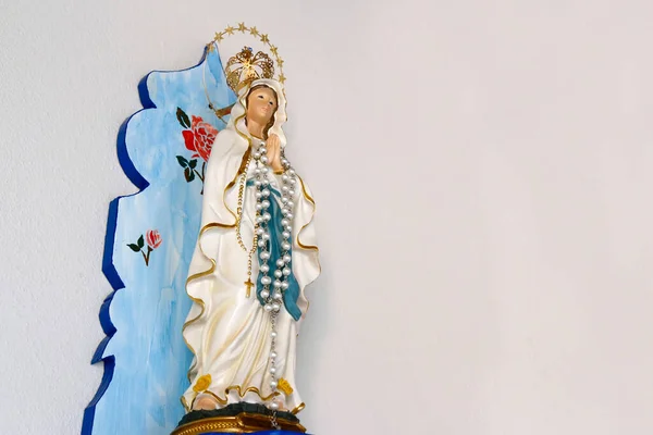 Estátua Imagem Nossa Senhora Lourdes Foco Seletivo Virgem Lourdes — Fotografia de Stock