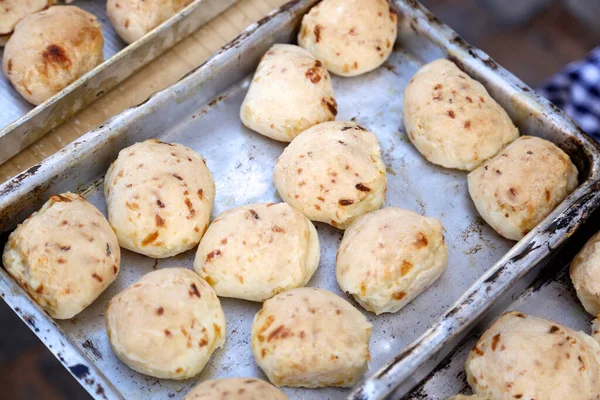 Cheese Bread Served Tin Tray Table Brazilian Food Selective Focus — Zdjęcie stockowe