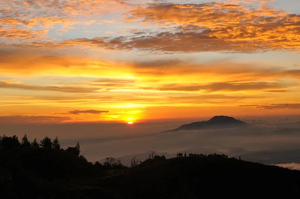 Can See Golden Sunrise Top Mount Prau Wonosobo Central Java — Stock Photo, Image
