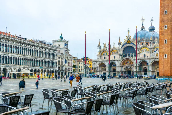 Декабря 2021 Венеция Италия Открытый Кафе Площади Сан Марко Базиликой — стоковое фото