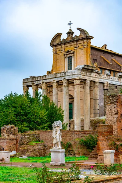 December 2022 Rome Italy Temple Antoninus Faustina Chiesa San Lorenzo — Photo