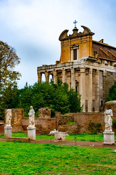 December 2022 Rome Italy Temple Antoninus Faustina Chiesa San Lorenzo — Photo