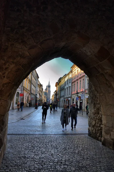 Vistas de los diferentes lugares turisticos de Cracovia, Polonia 