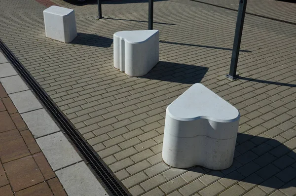Fundições Cadeira Concreto Liso Adequado Como Barreira Projeto Urbano Para — Fotografia de Stock