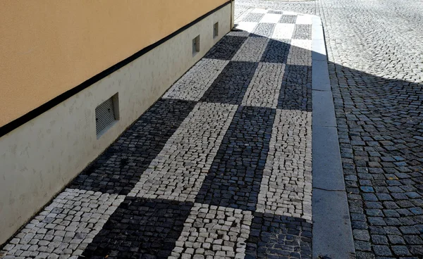 Mosaico Pequenos Cubos Mármore Calçadas Praças Formadas Por Tapete Pedra — Fotografia de Stock