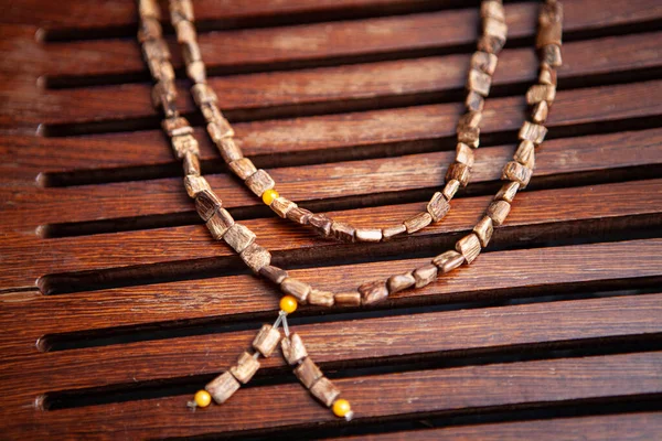 Buddhistische Perlen Armbänder Dunklen Hintergrund — Stockfoto