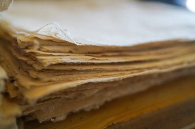 Kaba tahıllı eski kağıt.