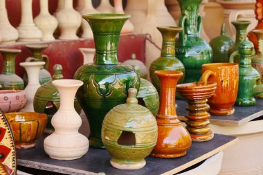 Orta Doğu çömlek kapları geleneksel ürünler pazarı