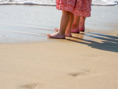 Mavi deniz sahili Güzel manzara