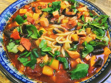 Lanzhou Biftek Ramen Lokantası, Çin Erişte Yemeği, Lanzhou bifteği elle yapılan erişte.