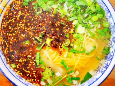 Lanzhou Biftek Ramen Lokantası, Çin Erişte Yemeği, Lanzhou bifteği elle yapılan erişte.