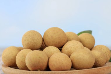 Longan, Longan tahta masada.