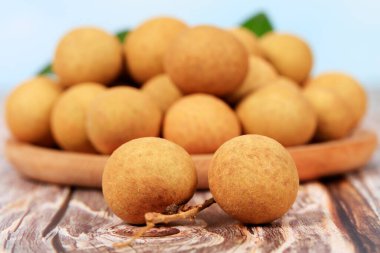 Longan, Longan tahta masada.