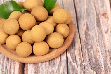 Longan, Longan tahta masada.