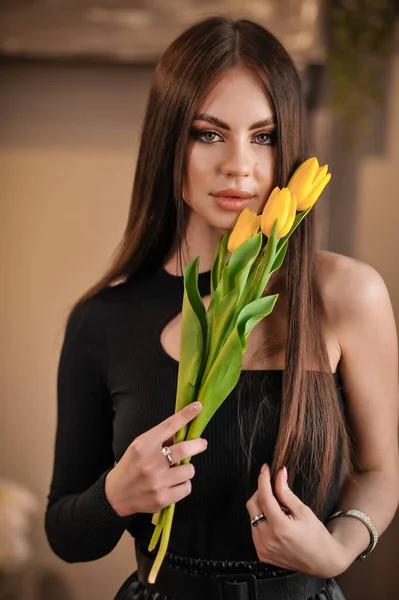 Beautiful Young Woman Tulips Hands — Stok fotoğraf