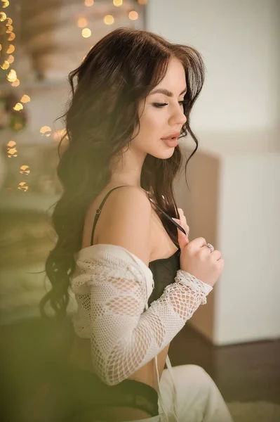 Beautiful Young Woman Long Hair White Sweater Blue Dress Christmas — Stockfoto