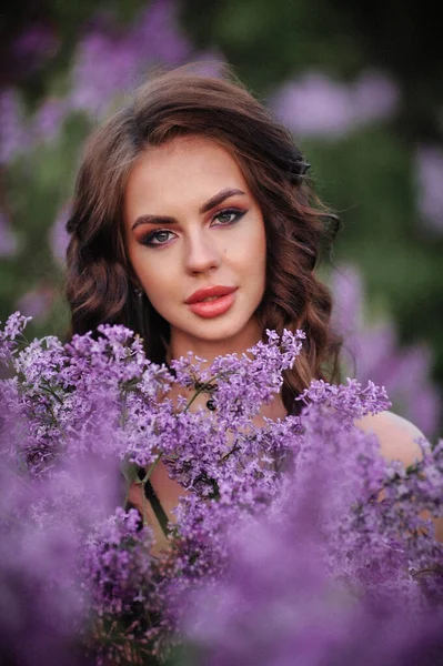 Beautiful Young Woman Long Hair Purple Dress Field Flowers — Stok fotoğraf