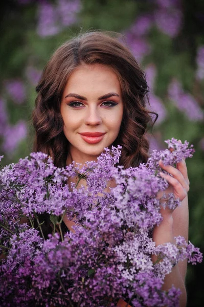 Beautiful Young Woman Long Hair Purple Dress Park — Stok fotoğraf