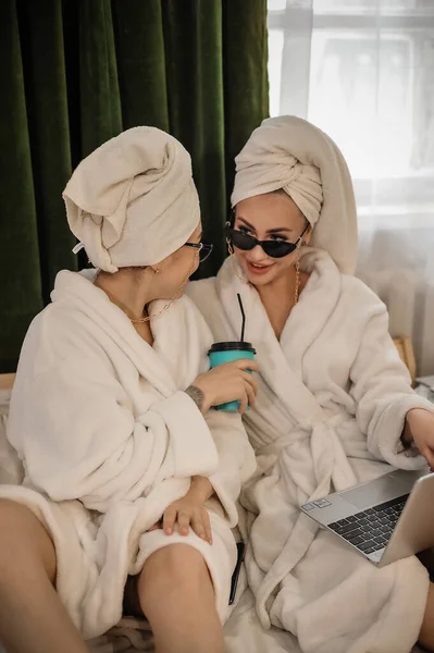 Beautiful Young Women Bathrobe Towel Bed Spa Salon — Photo