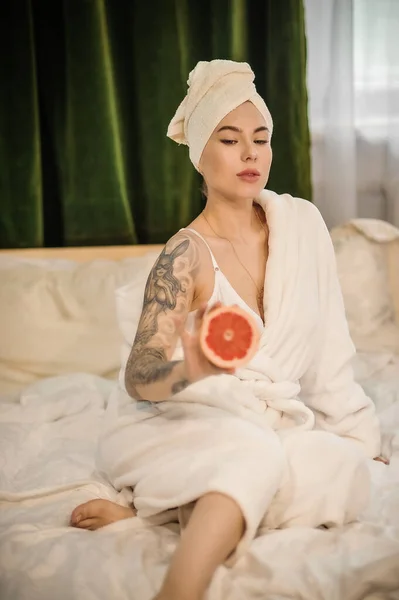 Beautiful Spa Woman Cosmetic Mask Her Hands — Stock Photo, Image