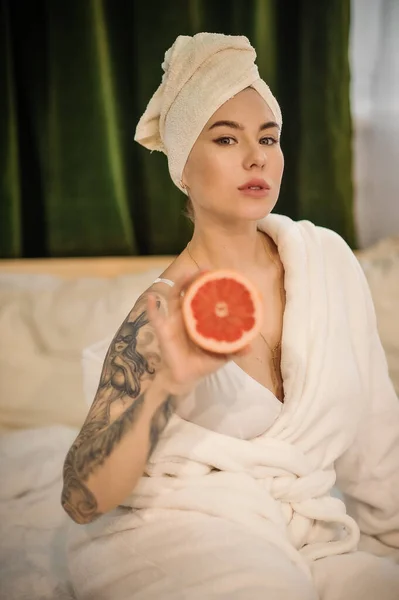 Beautiful Young Woman Mask Her Face Towel Bed — Stock Photo, Image