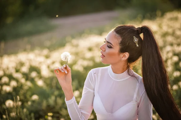 Beautiful Girl White Dress Field Dandelions — Foto de Stock