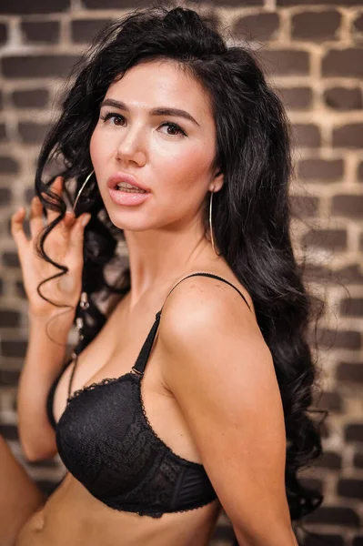 Beautiful Young Woman Black Lingerie Posing Wall — Stockfoto